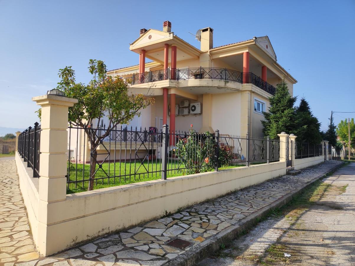 Dreams 5 Apartman Kardíca Kültér fotó