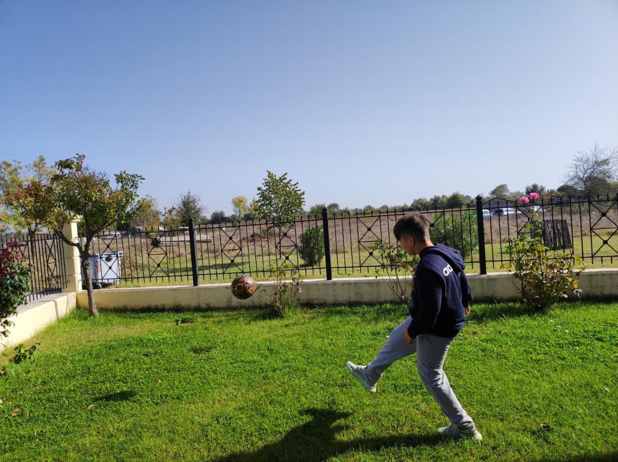 Dreams 5 Apartman Kardíca Kültér fotó